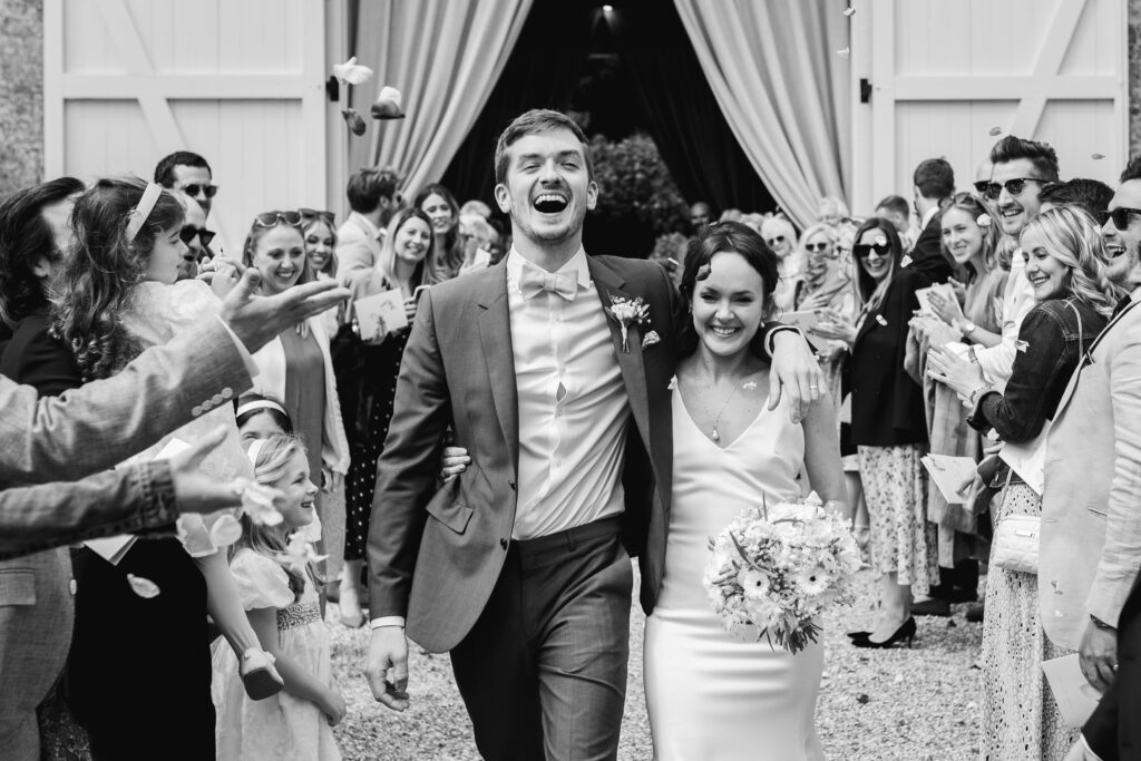 Confetti wedding photography tips