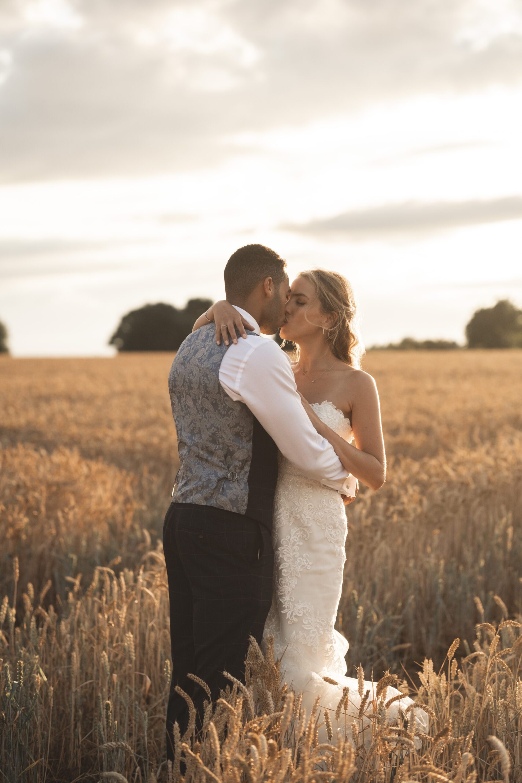 Golden hour couple session at Cripps and Co's Stone Barn, Cotswolds