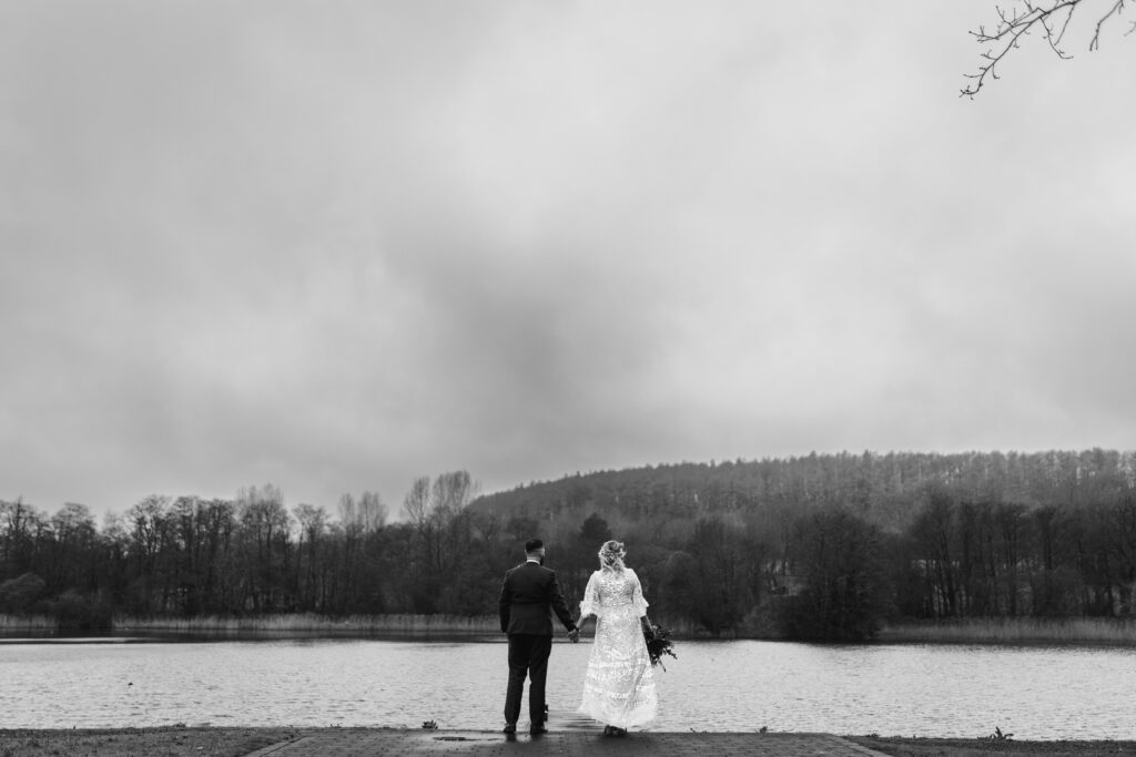 Relaxed wedding photography tips from The Falkenburgs