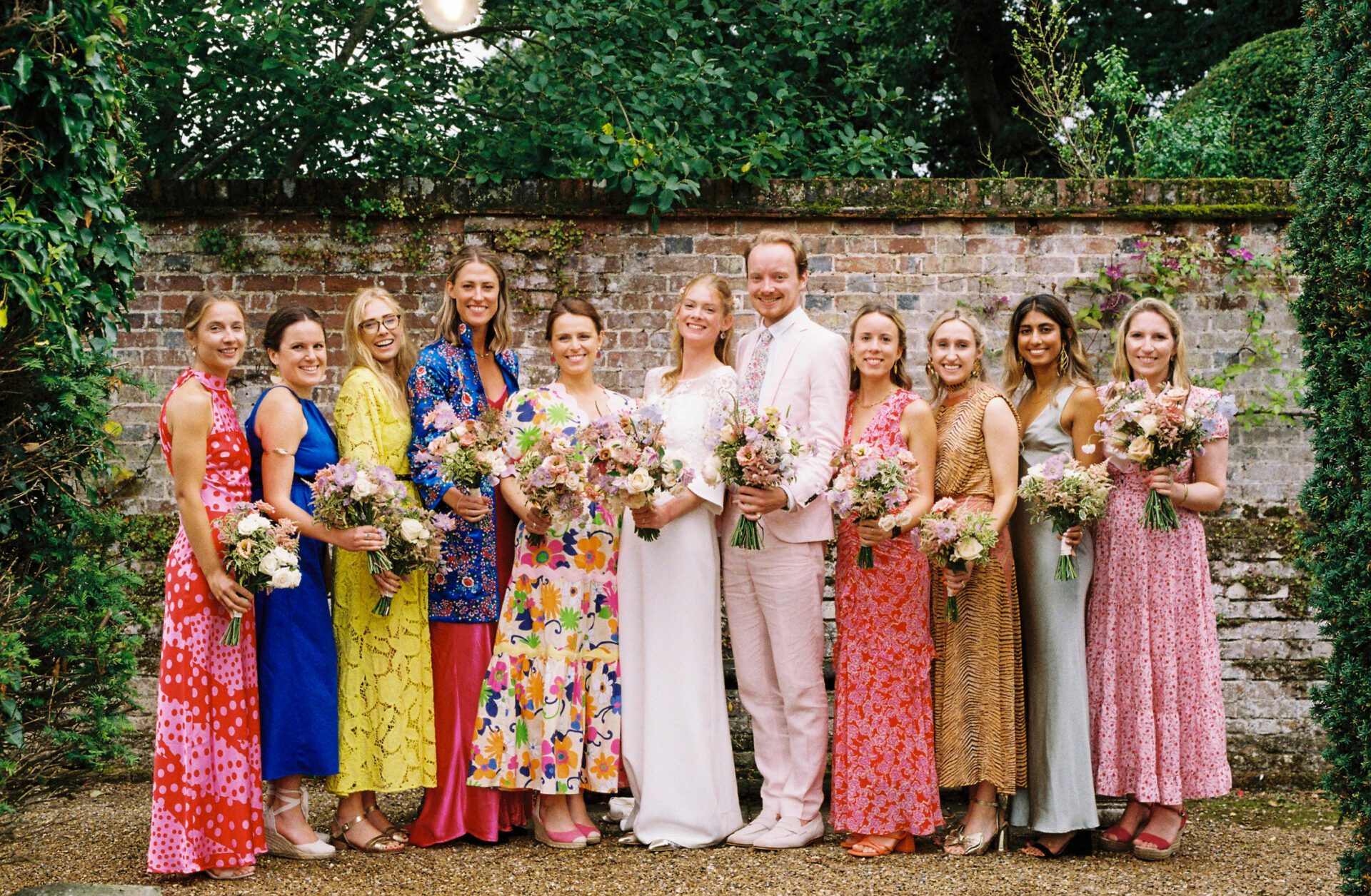 A bridal party group shot at Brickwall House