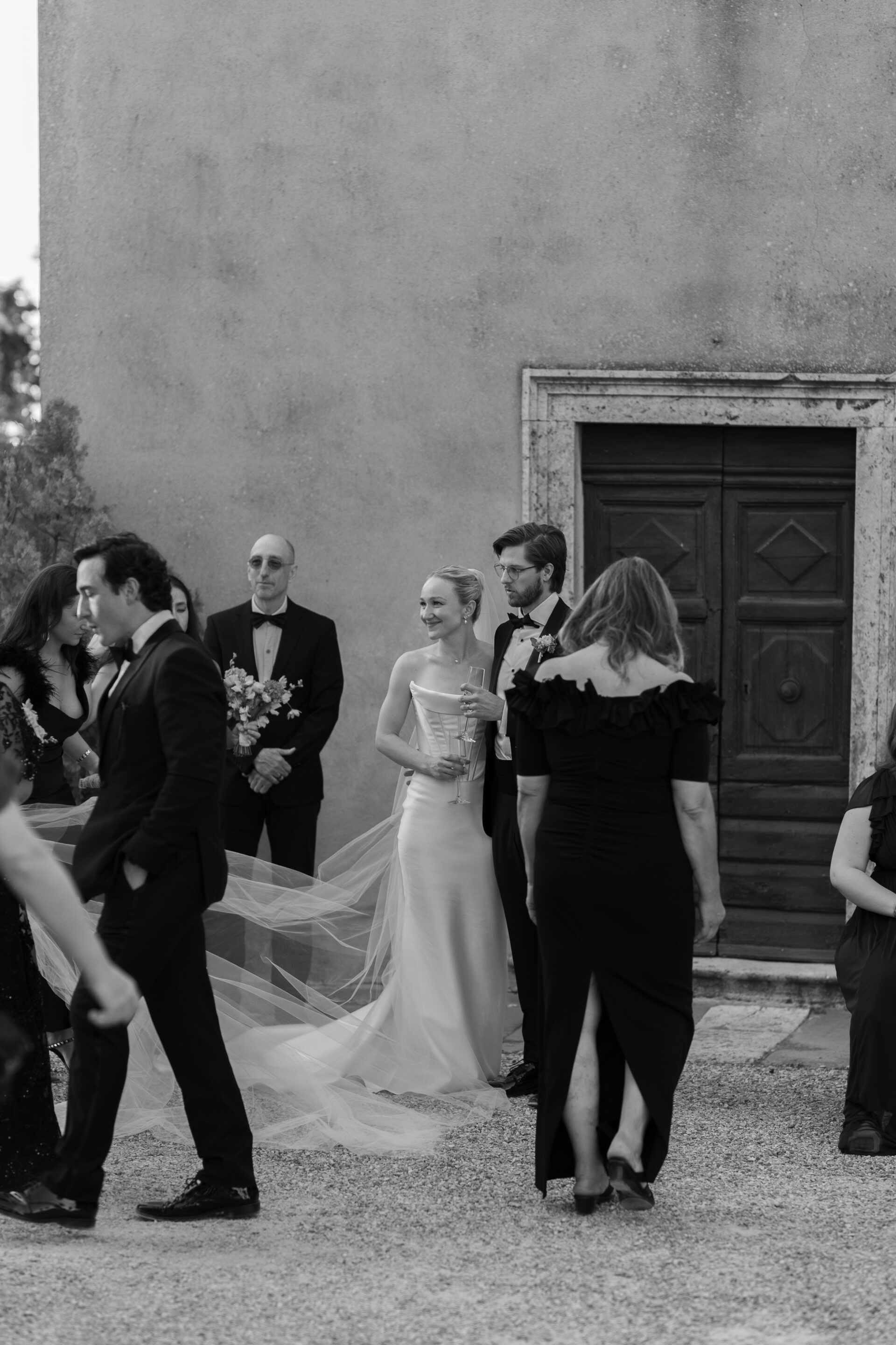 Candid portraits captured at Italian wedding