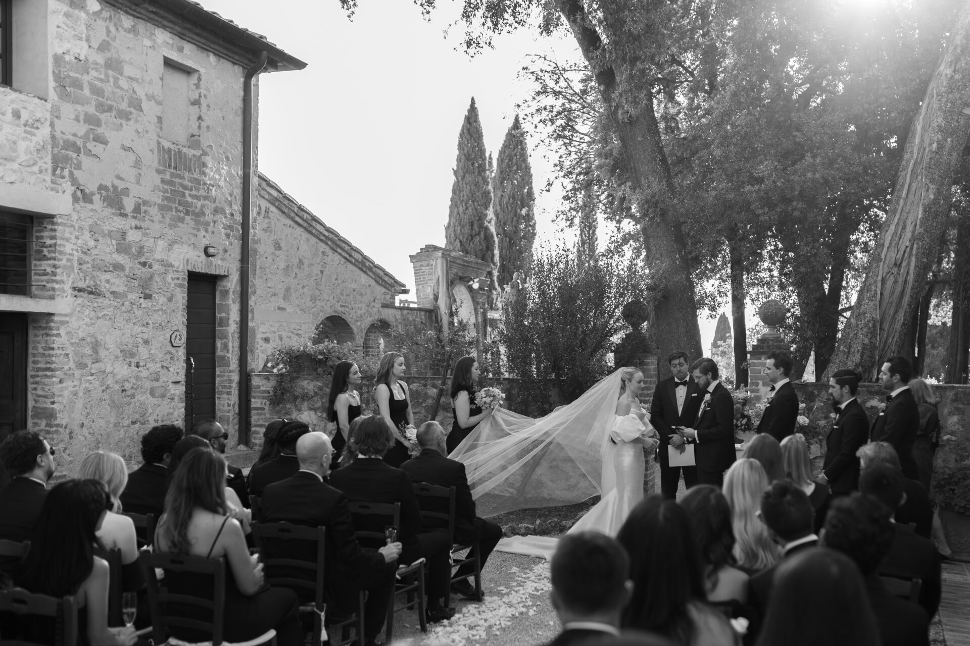 Luxury Tuscan wedding ceremony